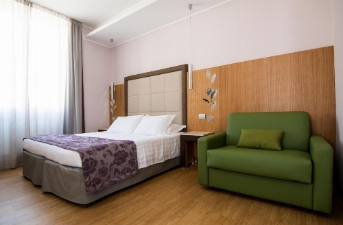 Hotel Giolli Nazionale image 1