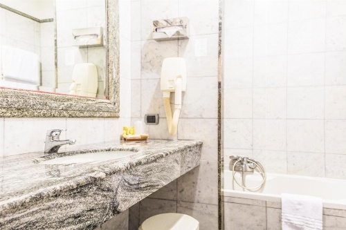 Hotel Giolli Nazionale image 5